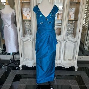 Marisa Baratelli gown